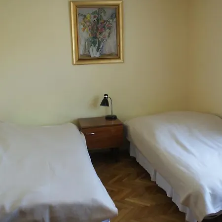 Nadmorska 8 Kwatera prywatna